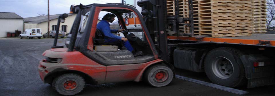 Empilhadores - Cargas e descargas